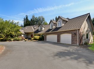 9520 221st Pl SE, Woodinville, WA 98077