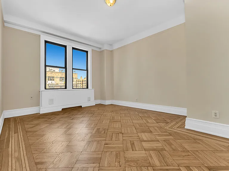 175 W 93rd St #8M — Photo 2