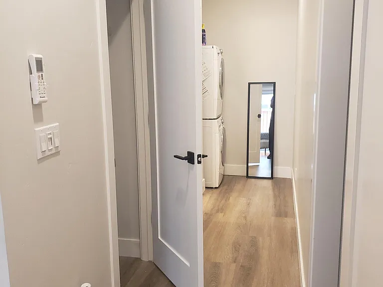 1905 H St #101 — Photo 15