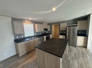 156 Winchester Trl, Goshen, IN 46526