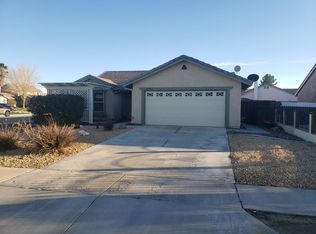 10865 Rose Pl, Adelanto, CA 92301