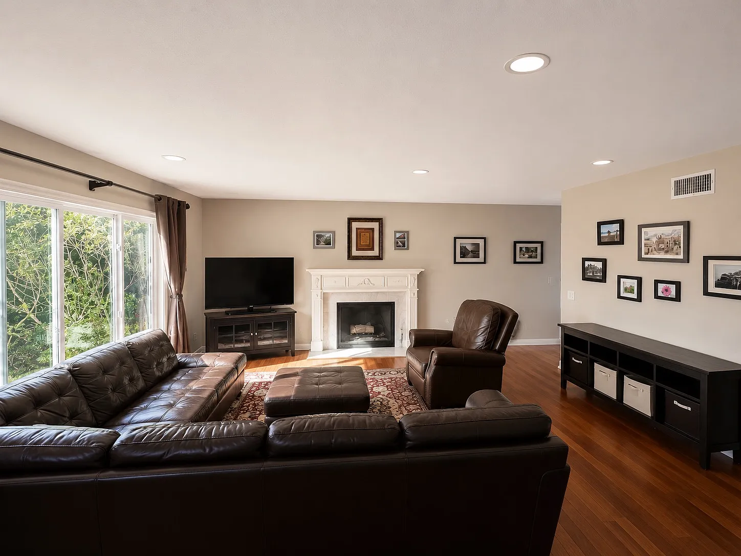 3 bed, 1497 sqft, $5,900 — Photo 3