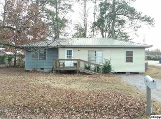 106 Roberts Ave, Rainbow City, AL 35906