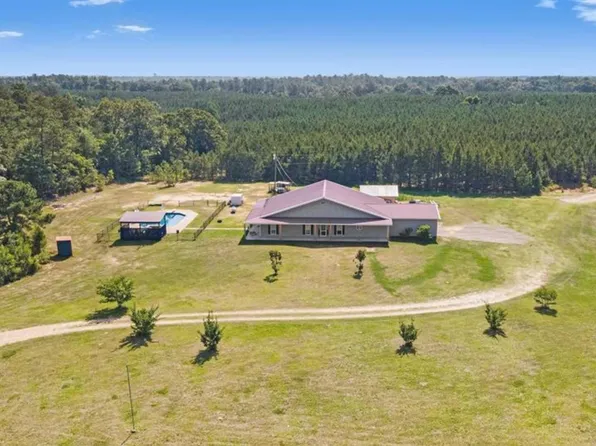 1788 County Road 15, Maplesville, AL 36750