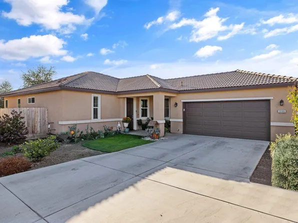 3086 Alexandria Street, Tulare, CA 93274
