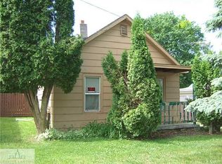 634 E Cavanaugh Rd, Lansing, MI 48910