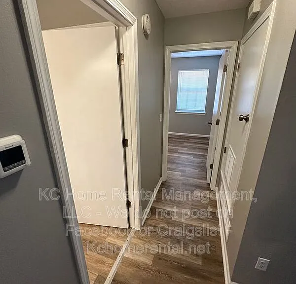 211 NW Barr Rd #C — Photo 26