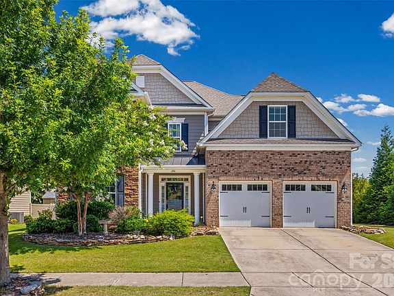 2nd image of 406 Livingston Dr
