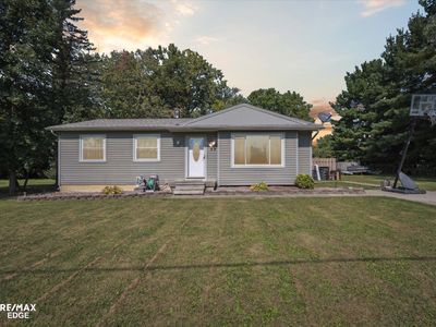 1299 Elizabeth St, Mount Morris, MI, 48458