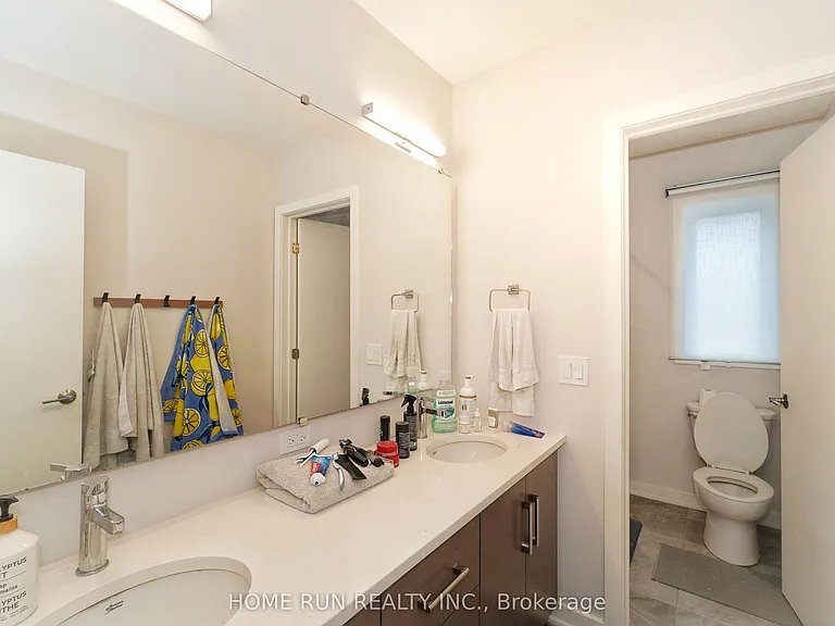 250 Soprano Ave — Photo 31