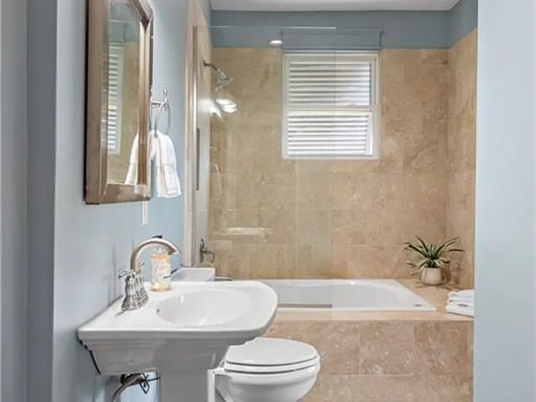 5815 S Robertson St — Photo 13