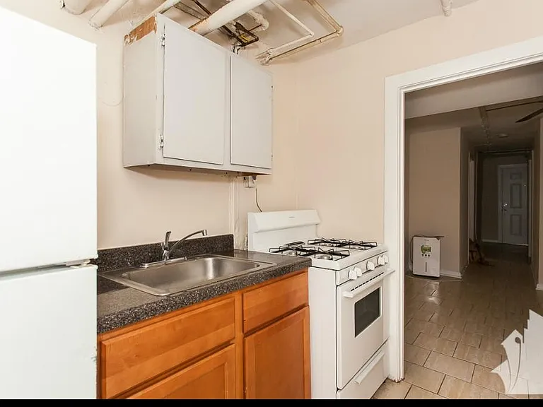2878-2900 N Clark St #2890-G — Photo 6