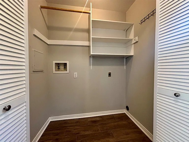 2030 Plantation Dr #B1 — Photo 20