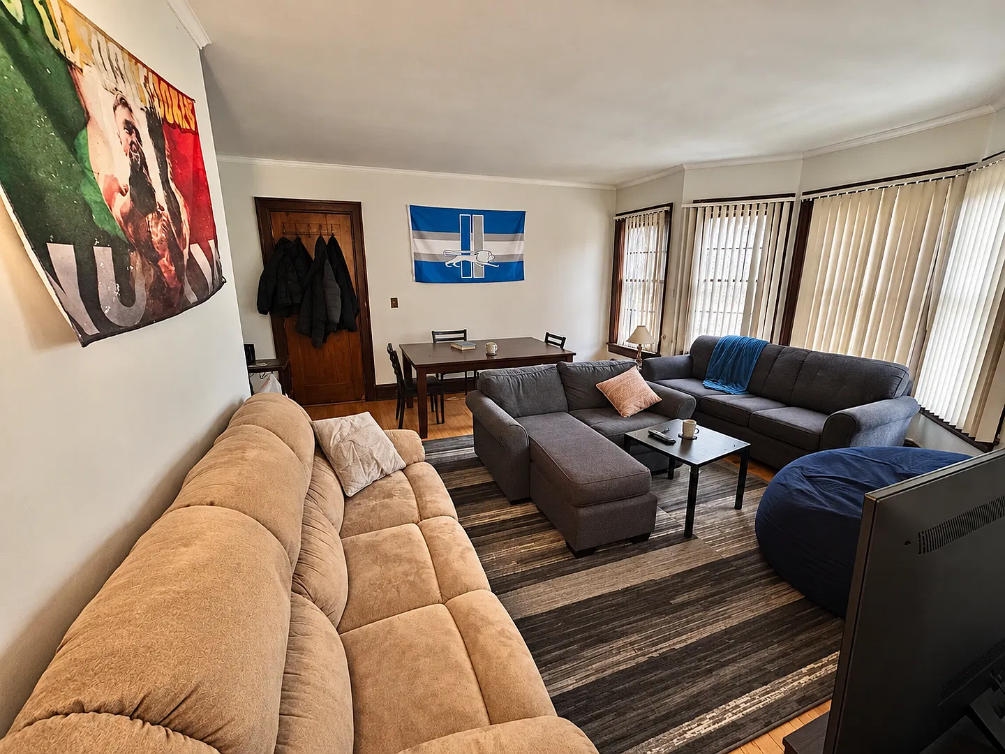 1039 Baldwin - Varsity Management — Photo 2