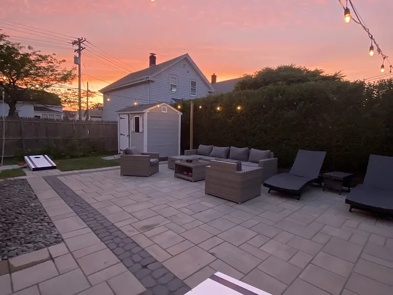 8 Morton Ave — Photo 11