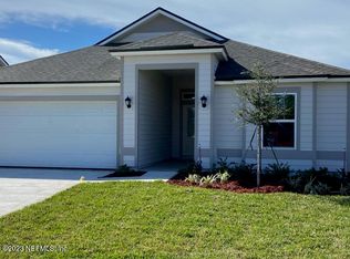 8 W Sawmill Ct, Palm Coast, FL 32164