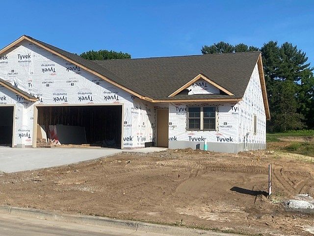 1st image of 902 Jeffers Ridge