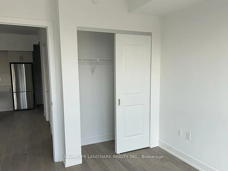 1063 Douglas McCurdy Cmn #310 — Photo 16