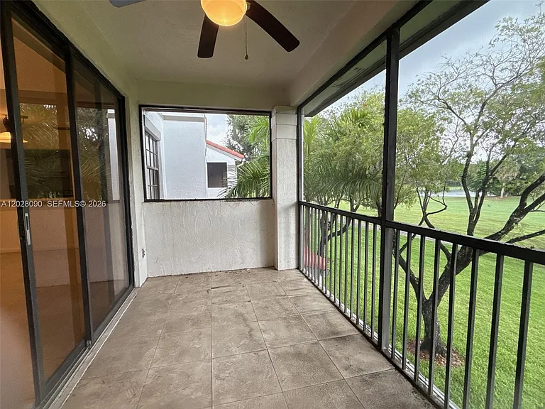 401 SW 158th Ter #206 — Photo 20
