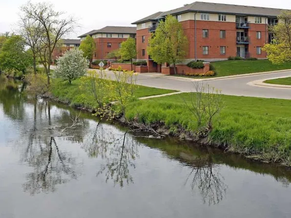 Riverwalk Apartments