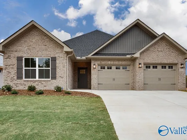 104 Alton Dale Dr, Toney, AL 35773