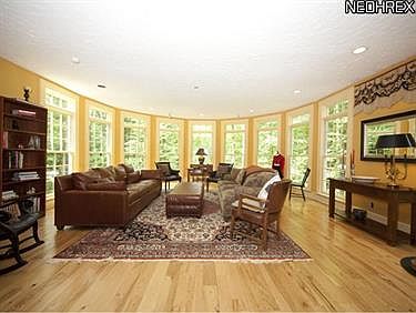 5th image of 14360 Hunting Hills Dr