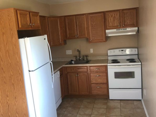 41 Shraders Ln, Irwin, PA 15642