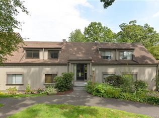 356 Heritage Vlg #E, Southbury, CT