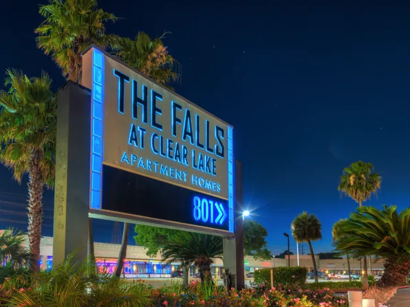 The Falls at Clear Lake