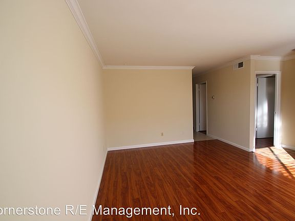 5th image of 167 N Cambridge Ave