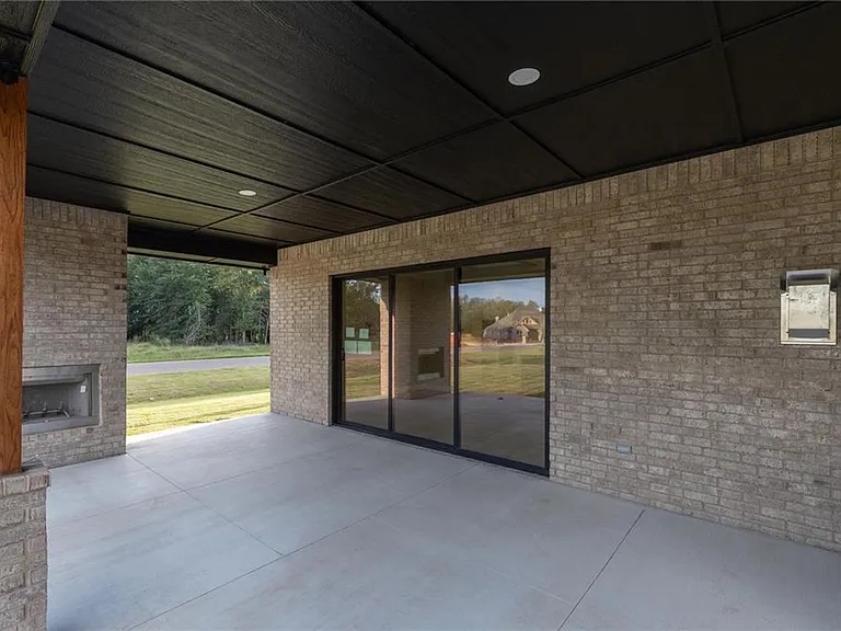 12616 Velvet Ash Ave — Photo 28