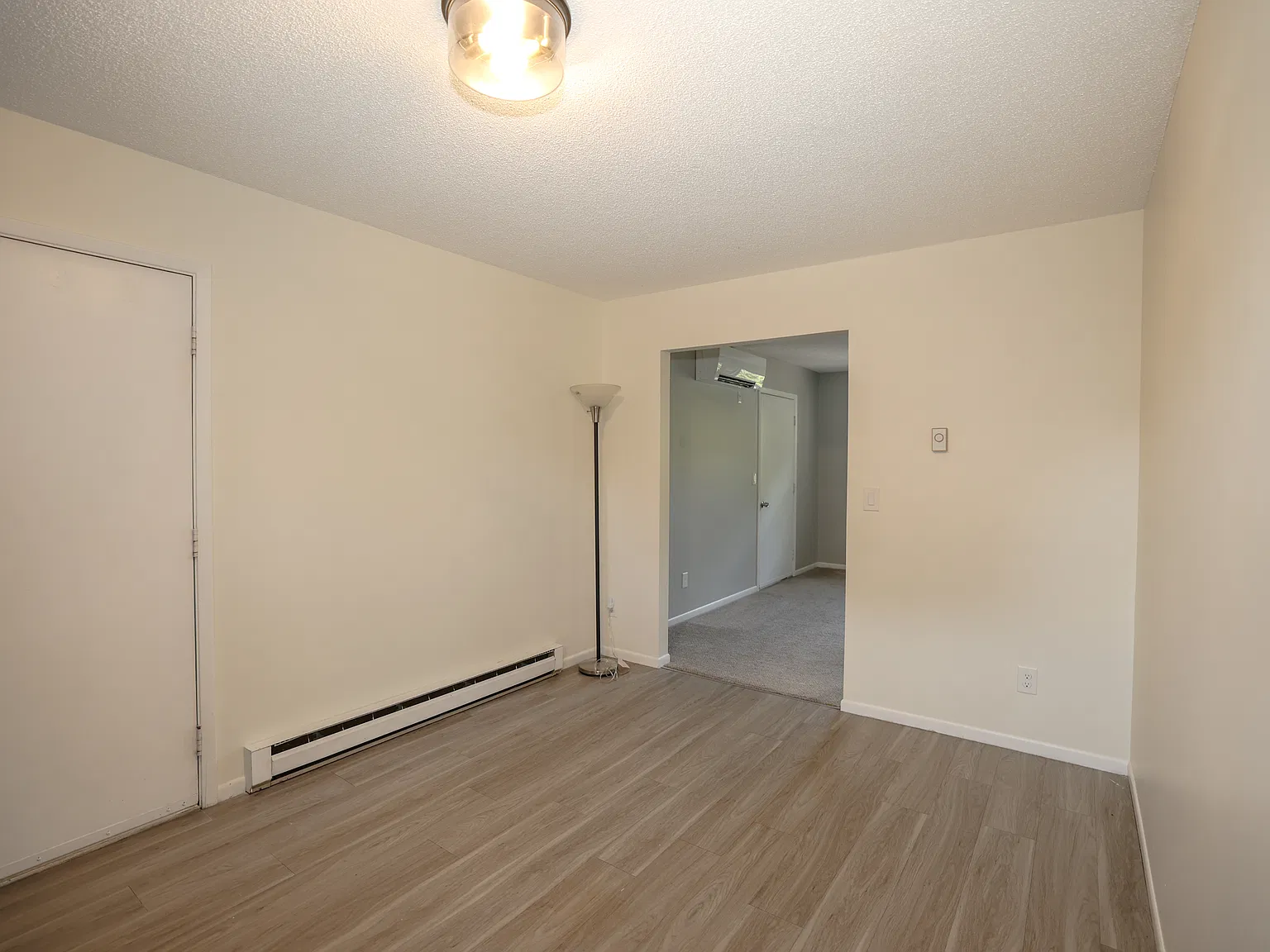 2 bed, 681 sqft, $1,895 — Photo 3