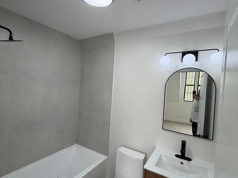 53 Lincoln Park #3A — Photo 2