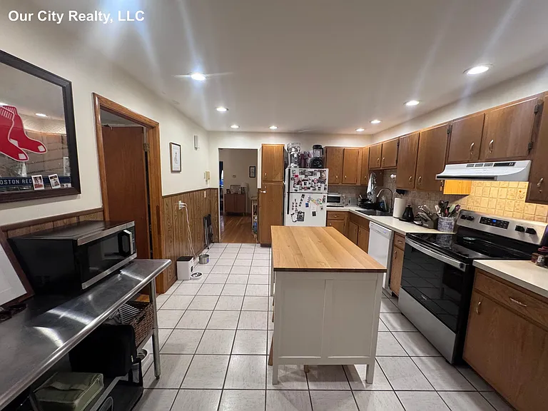 40 Marion St — Photo 2