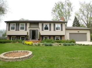 629 Wilson Dr, Midland, MI
