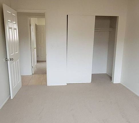 4th image of 4737 67th St #4739-A