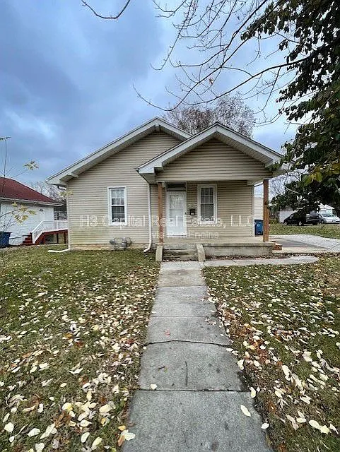 706 W Johnson St photo 1