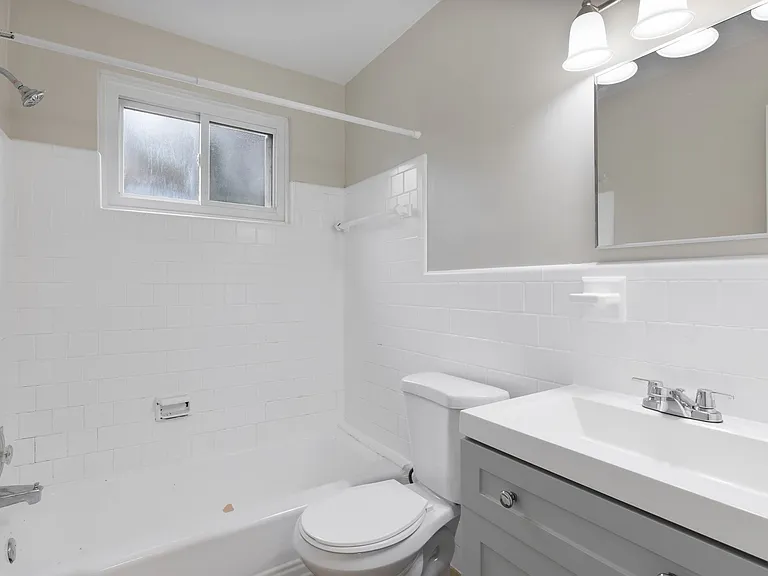 702 Chaney Dr — Photo 11