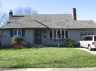 96 Ketcham Ave, Amityville, NY 11701