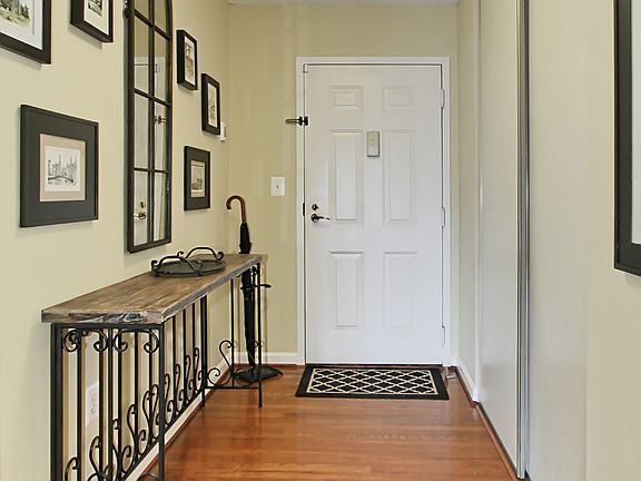 4th image of 2181 Jamieson Ave #3-807