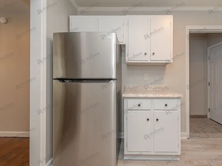109 Vanderbilt Cir — Photo 7