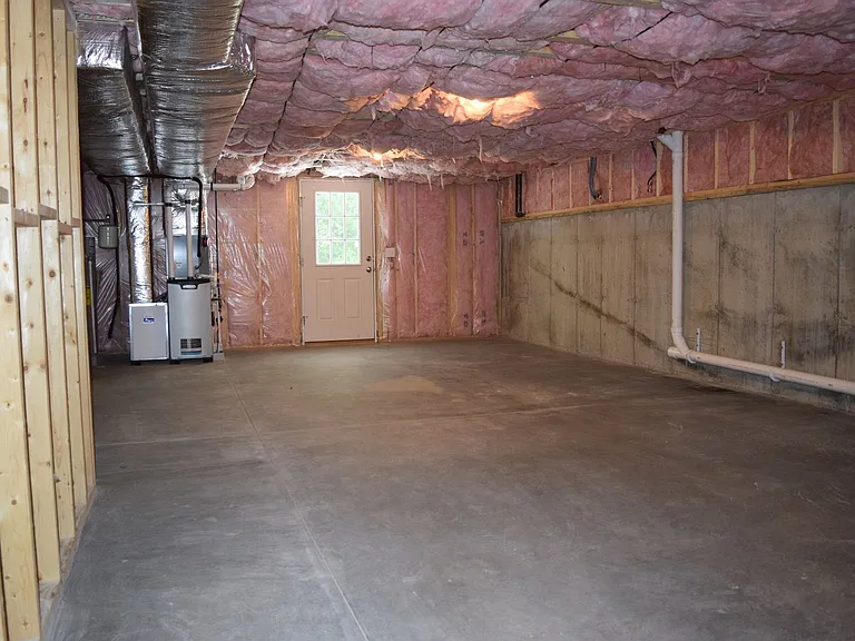 69-79 Bobcat Way — Photo 16