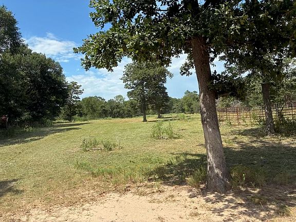 5th image of 10AC Interstate Highway 45 S