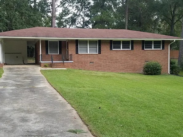 2935 Southshore Dr, Macon, GA 31204
