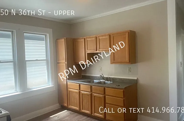 1350 N 36th St #UPPER — Photo 9