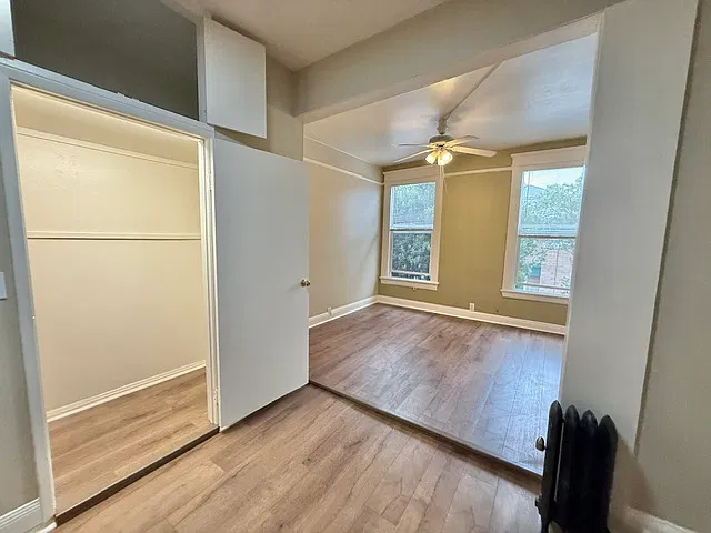 Studio, 350 sqft, $2,995 — Photo 4
