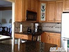 2nd image of 30 Sequams Ln