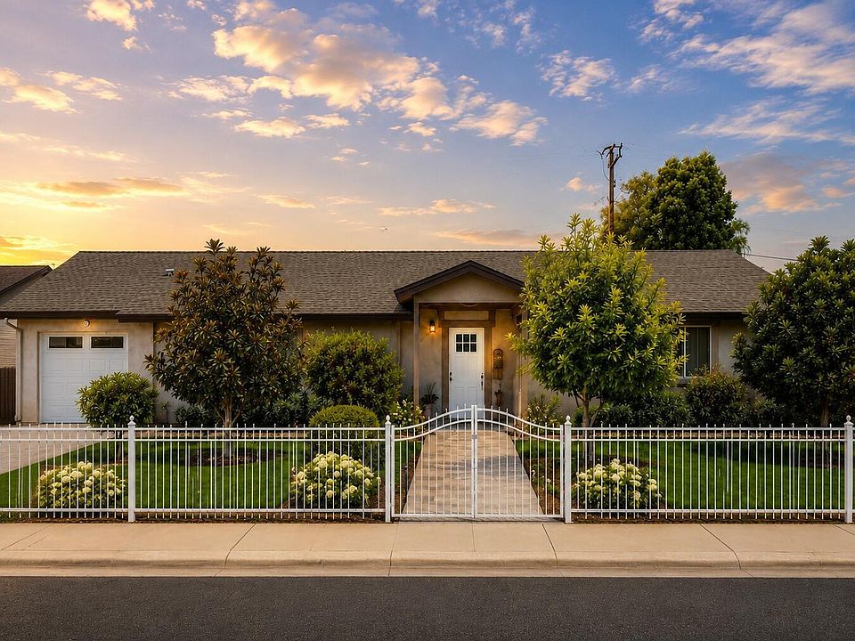 house③ 1826 W ORAIBI Drive, Phoenix, AZ 85027 | MLS #7030693 | Zillow
