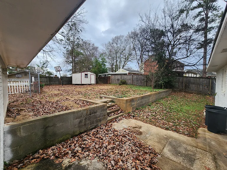 5401 Lichfield Rd — Photo 40