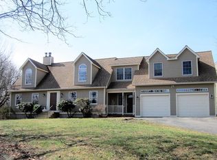 105 High St, Jefferson, MA 01522